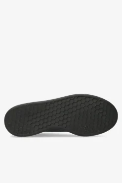 adidas Advantage Base