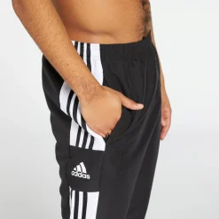 adidas Sq21