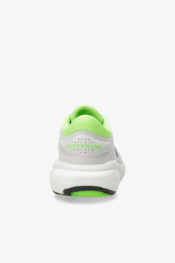 adidas Supernova 2m