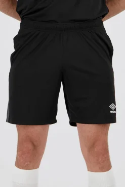 Calções Umbro Basic