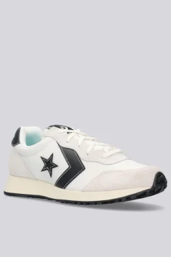 Converse Omega Trainer
