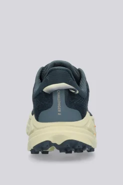 Hoka Challenger 8