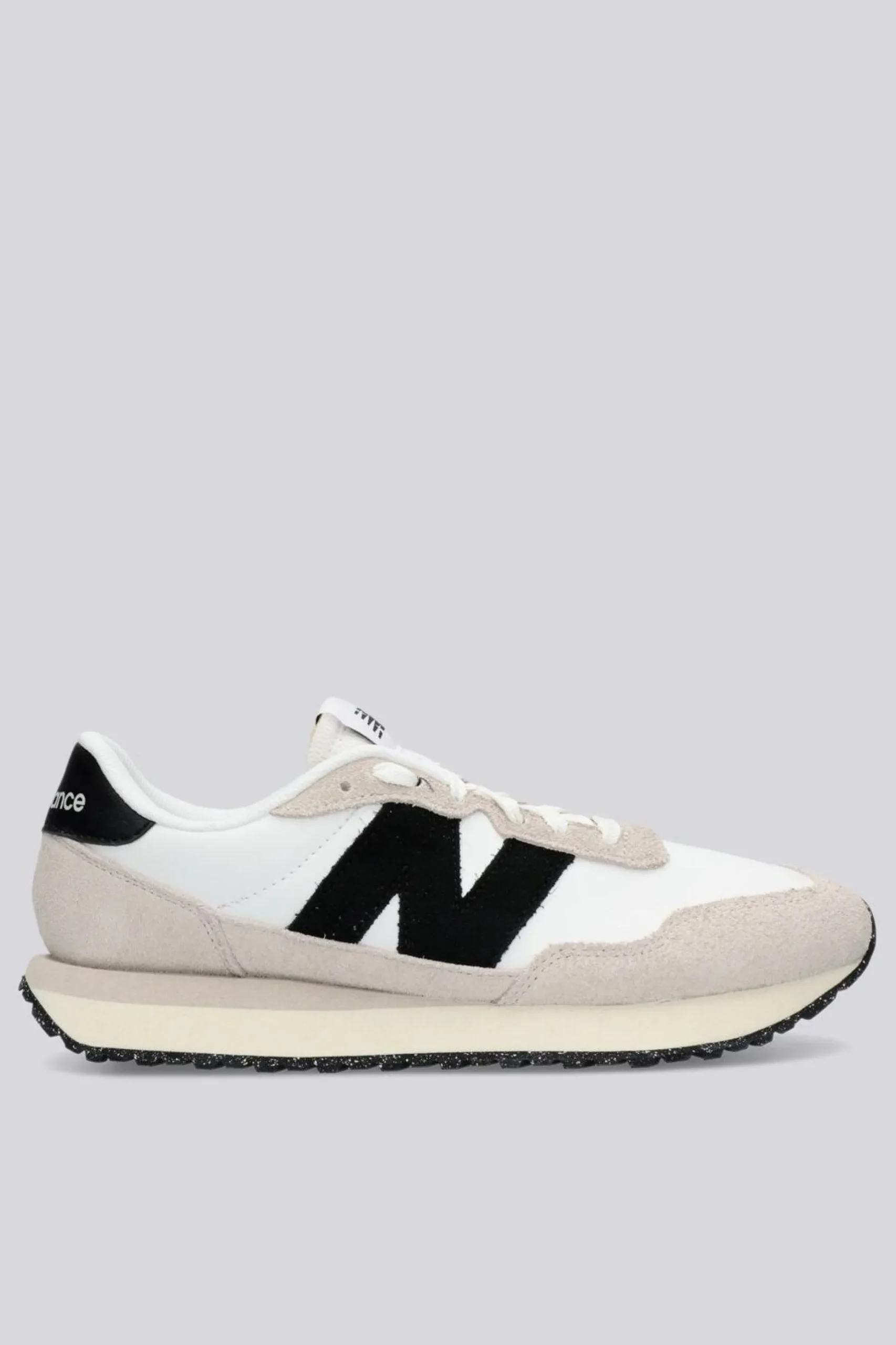 New Balance 237