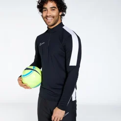 Nike Academy 23