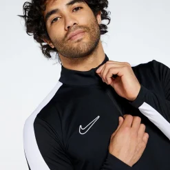 Nike Academy 23