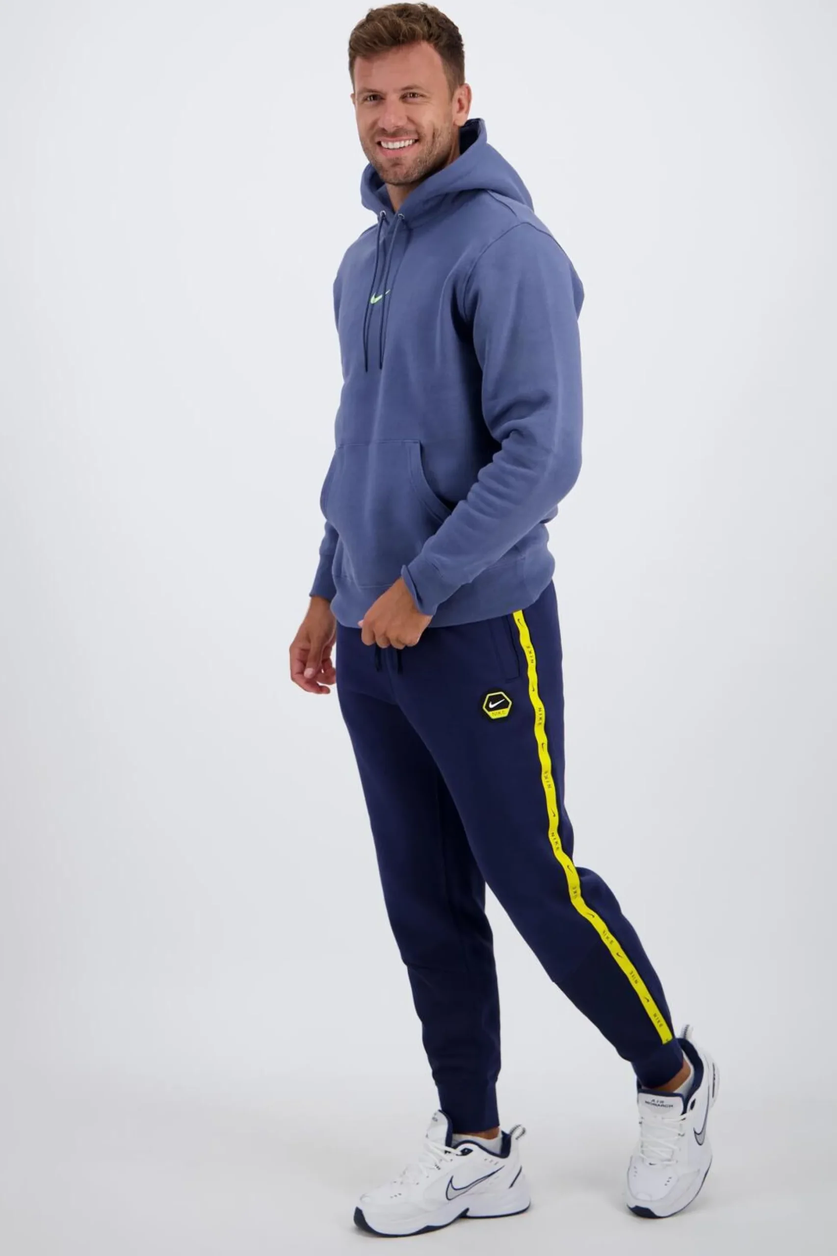 Nike Air Revol