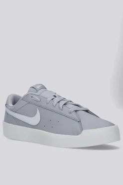 Nike Court Heritage