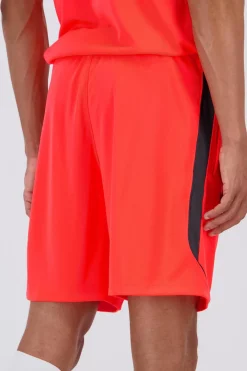 Nike Strike 26