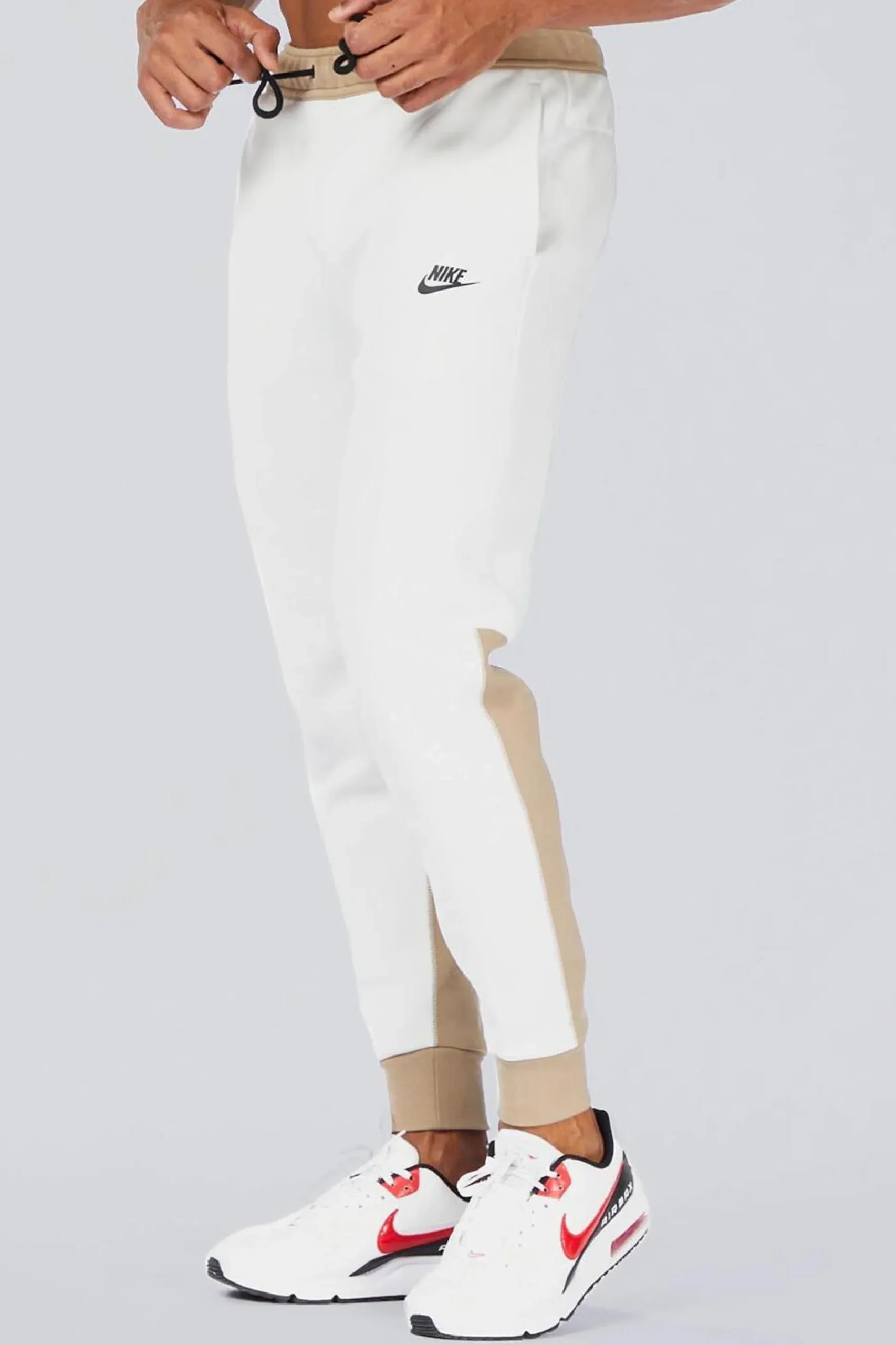 Nike Tech Fleece