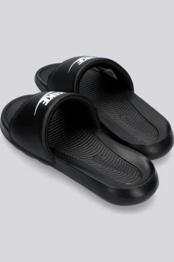 Nike Victori