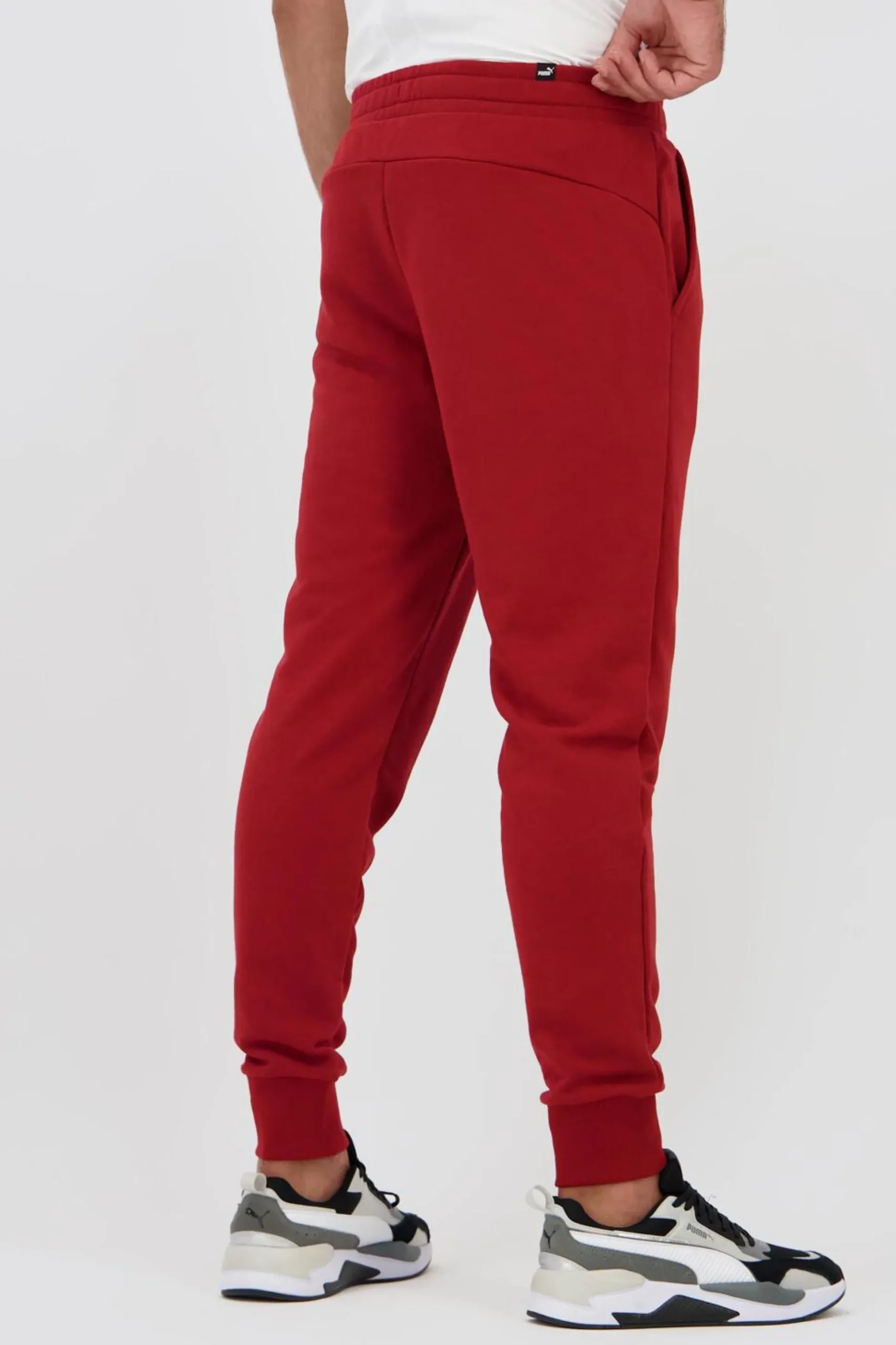 Puma Ess