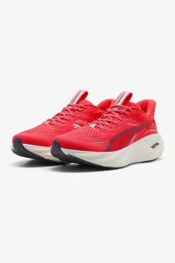 Puma Magnify Nitro 3
