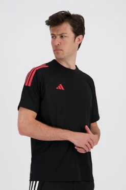 T-shirt adidas