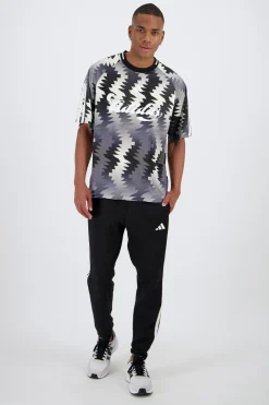 T-shirt adidas