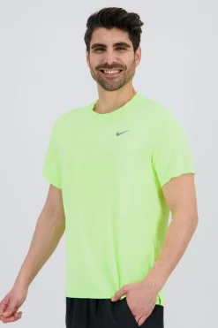 T-shirt Nike